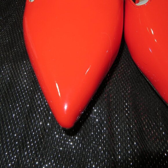 Vaila Vibrant Red Patent Crystal Embellished Ankle strap flats sandals NWT sz 9 - Picture 5 of 13